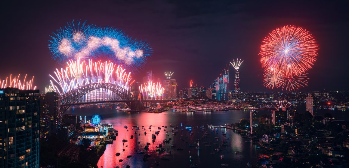 Celebra el mundo la llegada del 2023