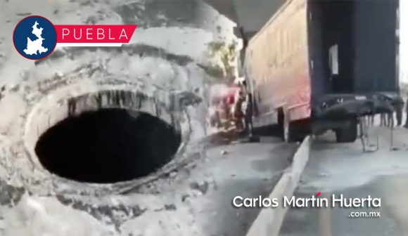 Transportistas aseguran que registro sin tapa provocó accidente en la México-Puebla