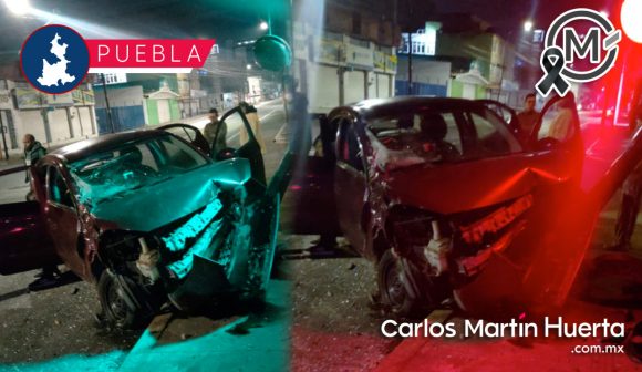Fuerte accidente en la 25 Poniente deja a tres personas heridas