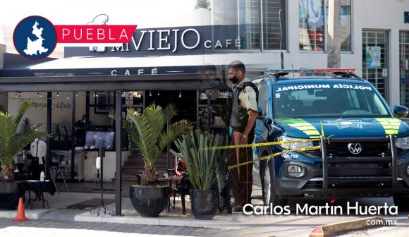 Asaltan “Mi Viejo Café” de Periplaza; ladrones son detenidos