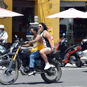 Llama IMSS a tomar precauciones en época decembrina ante aumento de accidentes de auto y motocicleta