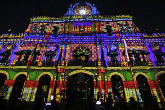 ayuntamiento-videomapping-navideno-551123 Habrá antojitos en las celebraciones religiosas por fin de año en el Centro Histórico