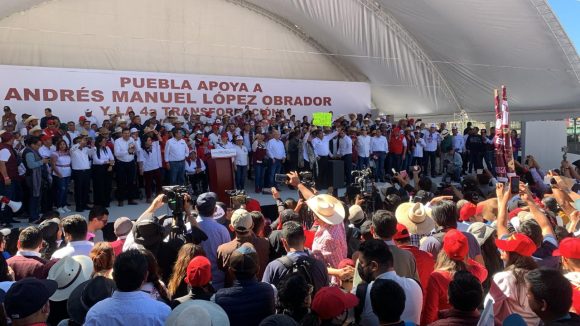Puebla está con la 4T; participan 100 mil poblanos en movilización