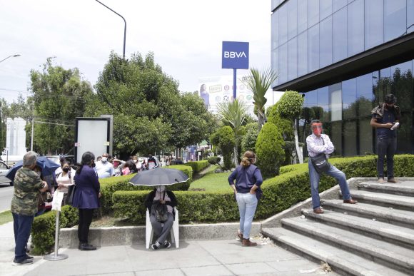 Extremar precauciones pide la Red Mexicana de Franquicias a ciudadanos al acudir al banco
