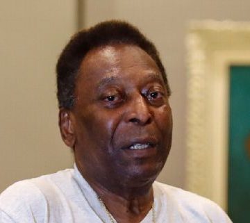 Pelé tenía Covid-19 e insuficiencia cardíaca antes de ser internado