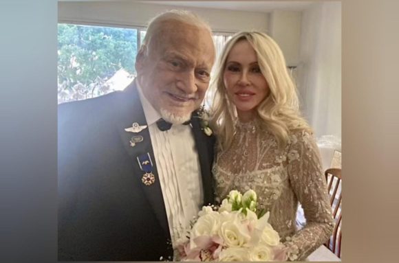 Astronauta Buzz Aldrin se casó a los 93 años de edad