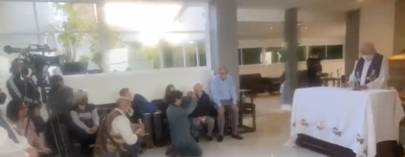 Denuncian robo en el funeral del comediante Polo Polo