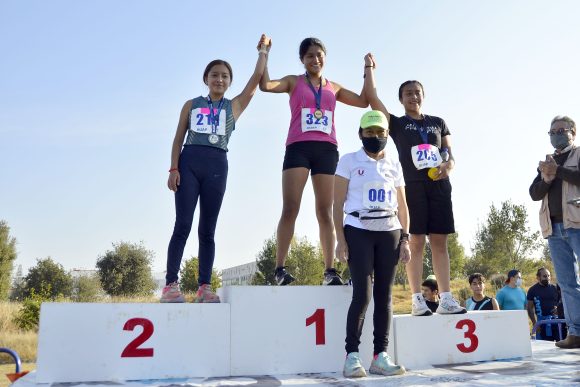 Con éxito se realiza la primera edición de la Carrera Universitaria “Campo Traviesa”