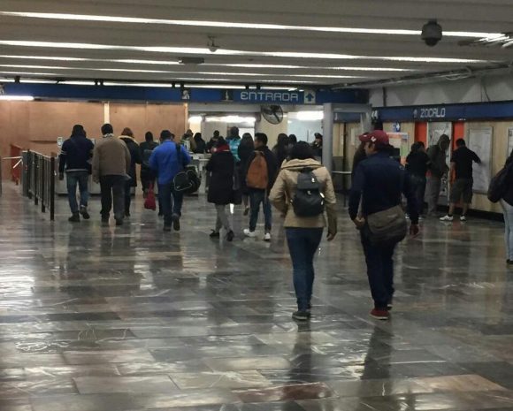 Estación Zócalo - Metro Cierran estaciones del Metro de CDMX por reunión trilateral