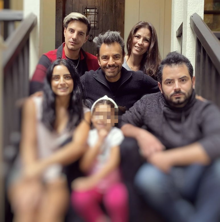 FAMILIA DE EUGENIO DERBEZ