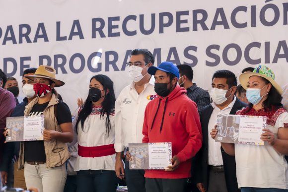 Para el Gobierno de Puebla cambiar vidas es fundamental: Céspedes Peregrina