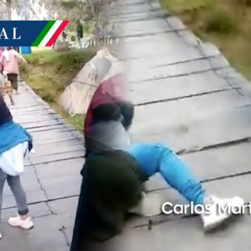 Colapsa puente colgante en parque de Chiapas