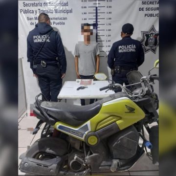 Detienen a hombre por robo de motocicleta en Texmelucan