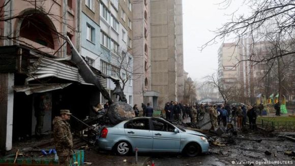 Helicóptero se estrella en Kiev cerca de guardería, al menos 18 muertos