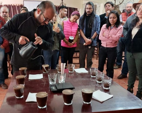 Turismo capacitó a más de 2 mil prestadores de servicios