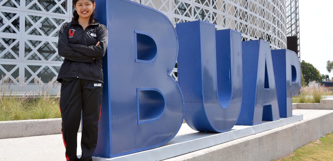 Alumna de la BUAP representará a México en Campeonato de Karate Senior