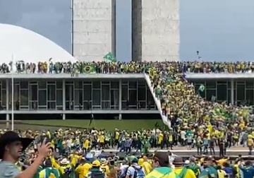 Simpatizantes de Bolsonaro, toman el Congreso y el palacio presidencial de Brasil