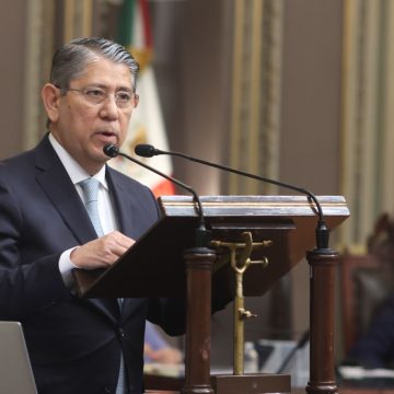 Comparece en el Congreso del Estado el titular de la FGE de Puebla