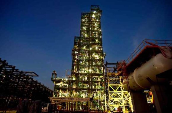 Detecta ASF irregularidades en construcción de refinería en Dos Bocas