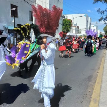 Saldo blanco tras carnavales de huehues en Puebla