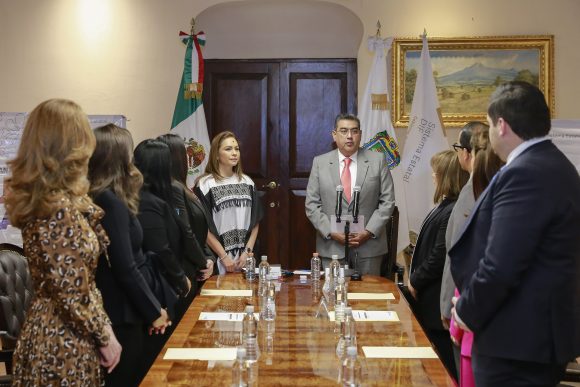 Patronato del SEDIF transforma realidad de quienes más lo necesitan: Gaby Bonilla