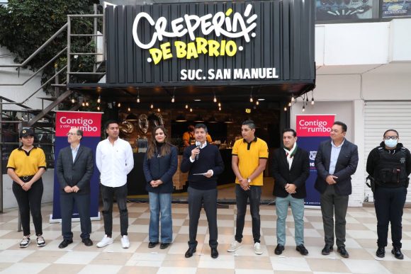 Negocio 500 - Ayuntamiento de Puebla Entrega Ayuntamiento de Puebla crédito número 500 de Apertura a la Palabra