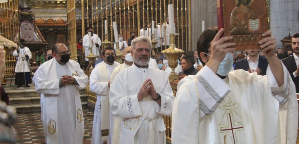 Ordenan a nuevo sacerdote en Puebla, es originario de Italia