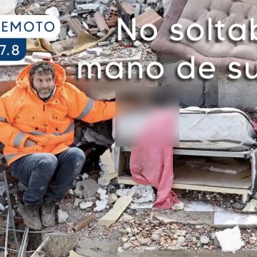 (VIDEO) Padre no suelta la mano de su hija fallecida atrapada en los escombros