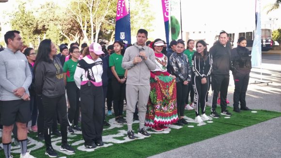 Presentan medalla para la Carrera Contigo Mujer 2023