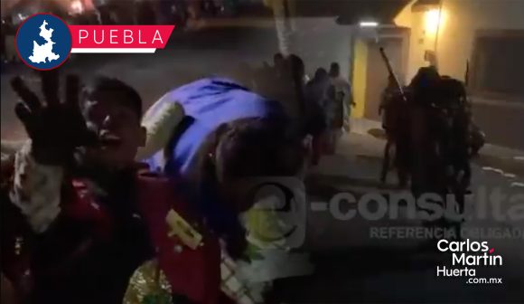Revelan video del menor asesinado en Carnaval de Huejotzingo; su padre estaba ahí