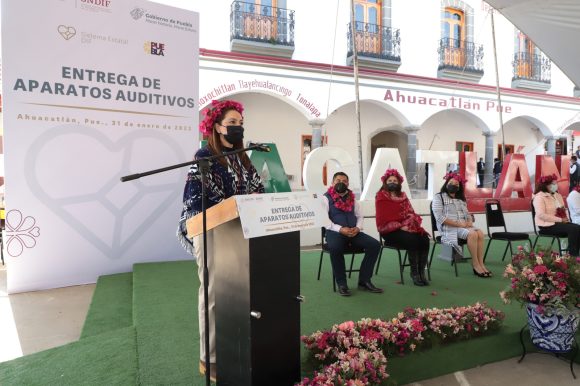 SEDIF realiza “Martes Ciudadano” para apoyar a los más vulnerables en Ahuacatlán