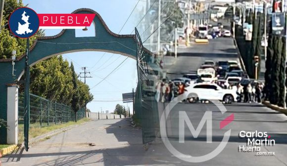 Bloquean la Calzada Zavaleta para impedir retiro de reja en Fraccionamiento la Concepción