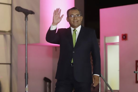 “Dejaré las filas del PRI, no me siento representado”: Jiménez Merino