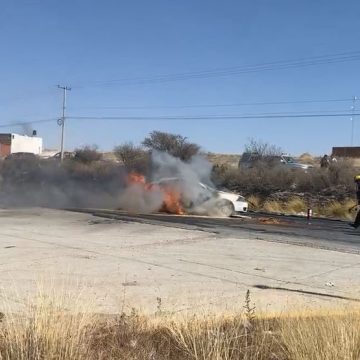 Bloqueos e incendios de vehículos en Zacatecas