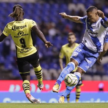 En el Cuauhtémoc el Puebla 3-1 Mazatlán