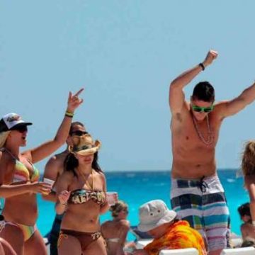 Emite EU alerta de viaje para spring breakers que visiten el Caribe de Mexicano