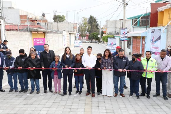 Calle adoquín - Totimehuacan Entrega Ayuntamiento de Puebla calle en Totimehuacan