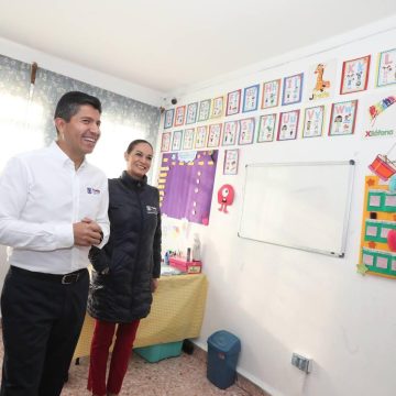 Ayuntamiento entrega apoyo mil 500 para estancias infantiles en Puebla