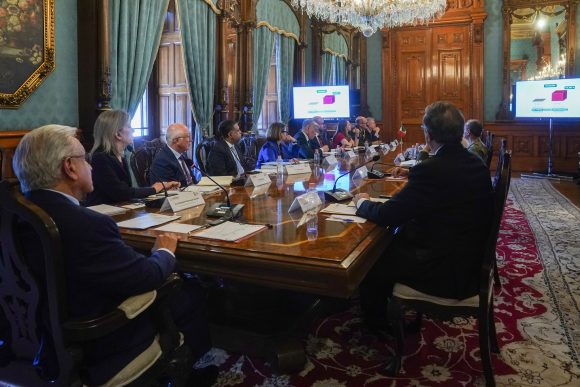 Fqz53sRaMAAusWd México y EU acuerdan campaña binacional contra consumo de fentanilo