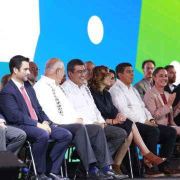 Céspedes Peregrina acudió a la inauguración del “Tianguis Turístico 2023”