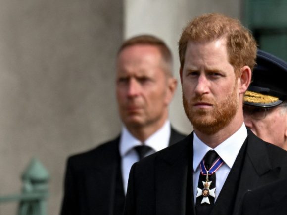 Fumar mariguana fue de ayuda para sanar mis traumas y depresión: Príncipe Harry