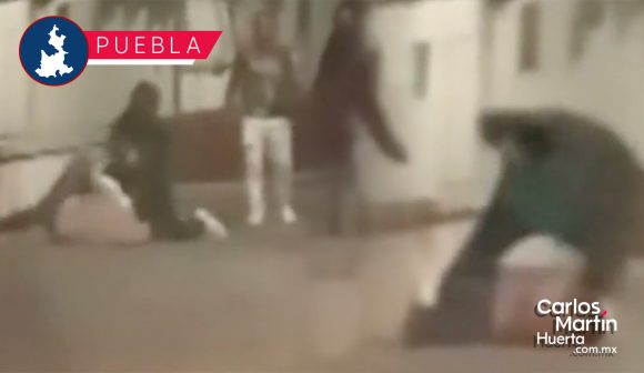 Joven es golpeado brutalmente afuera de antro en Zacatlán
