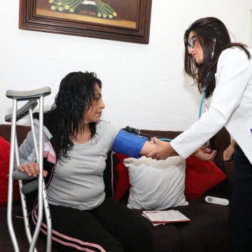‘Médico Contigo’ cambia 9 mil vidas poblanas con atención médica