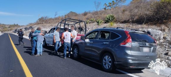 Rescatan a tres víctimas de secuestro en Acatlán de Osorio