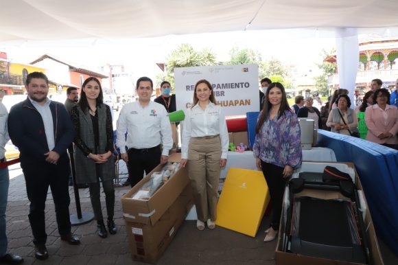 Impulsa SEDIF acciones para dignificar la vida de personas con discapacidad