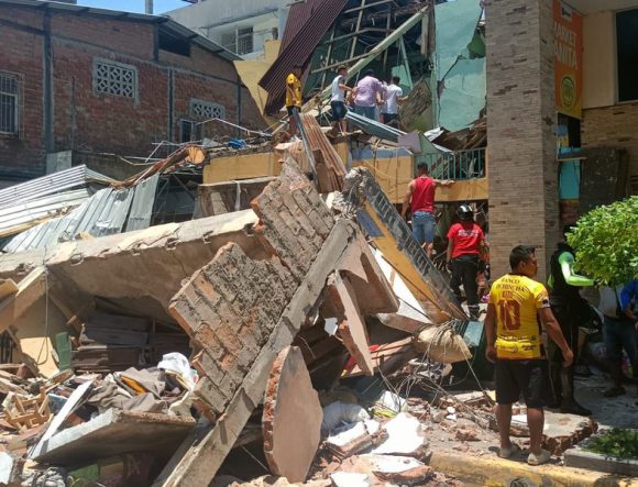 Sismo magnitud 6.5 sacude Ecuador