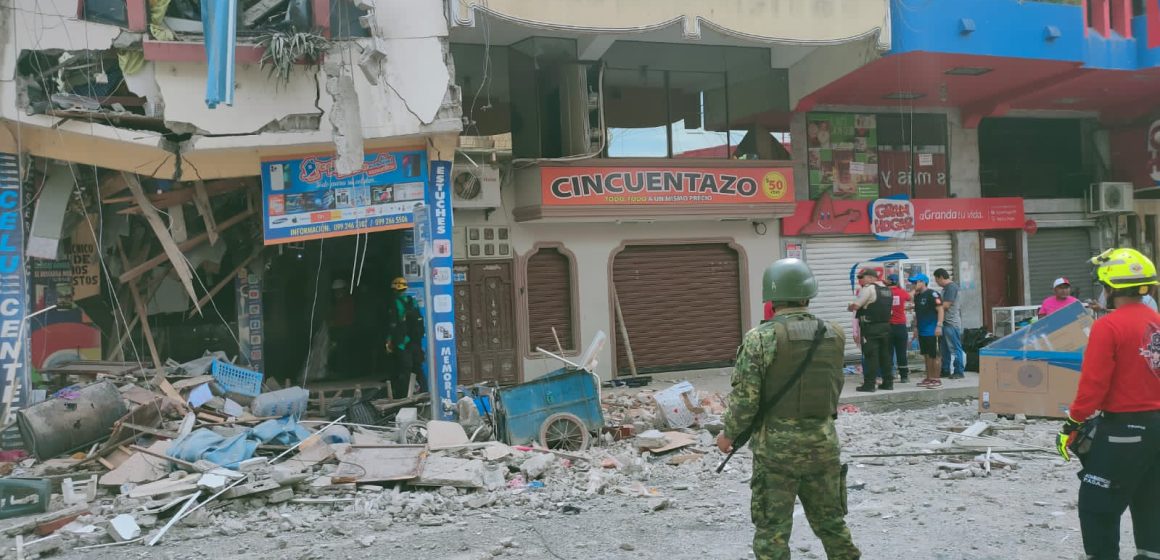 Papa Francisco expresó su cercanía con Ecuador tras sismo 6.5