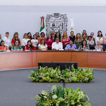 Sociedad y gobierno de Puebla fortalece políticas públicas a favor de las mujeres