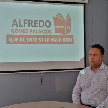 Alfredo Gómez recibe constancia de mayoría como dirigente electo de la sección 51 del SNTE