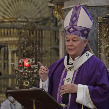 Una vez más arzobispo de Puebla, pidió que vuelva la paz a México